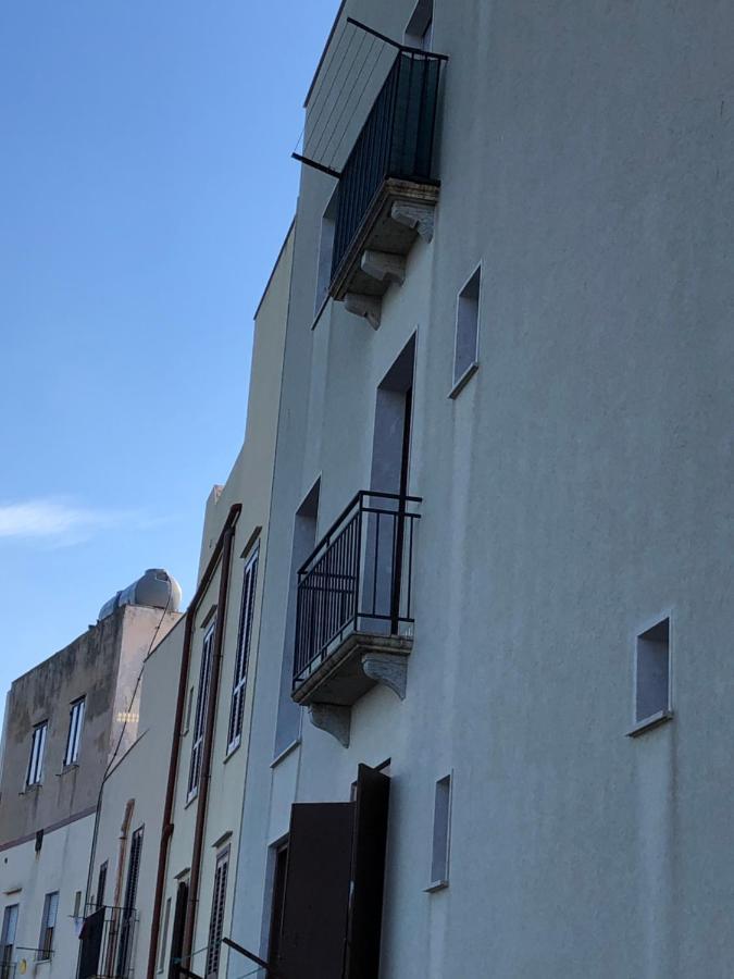 A Casa di Clara Apartment Trapani Bagian luar foto