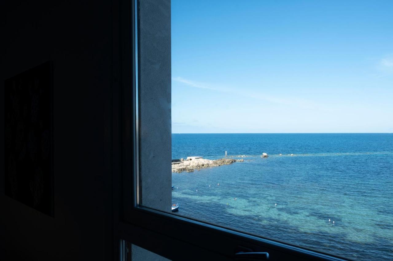 A Casa di Clara Apartment Trapani Bagian luar foto