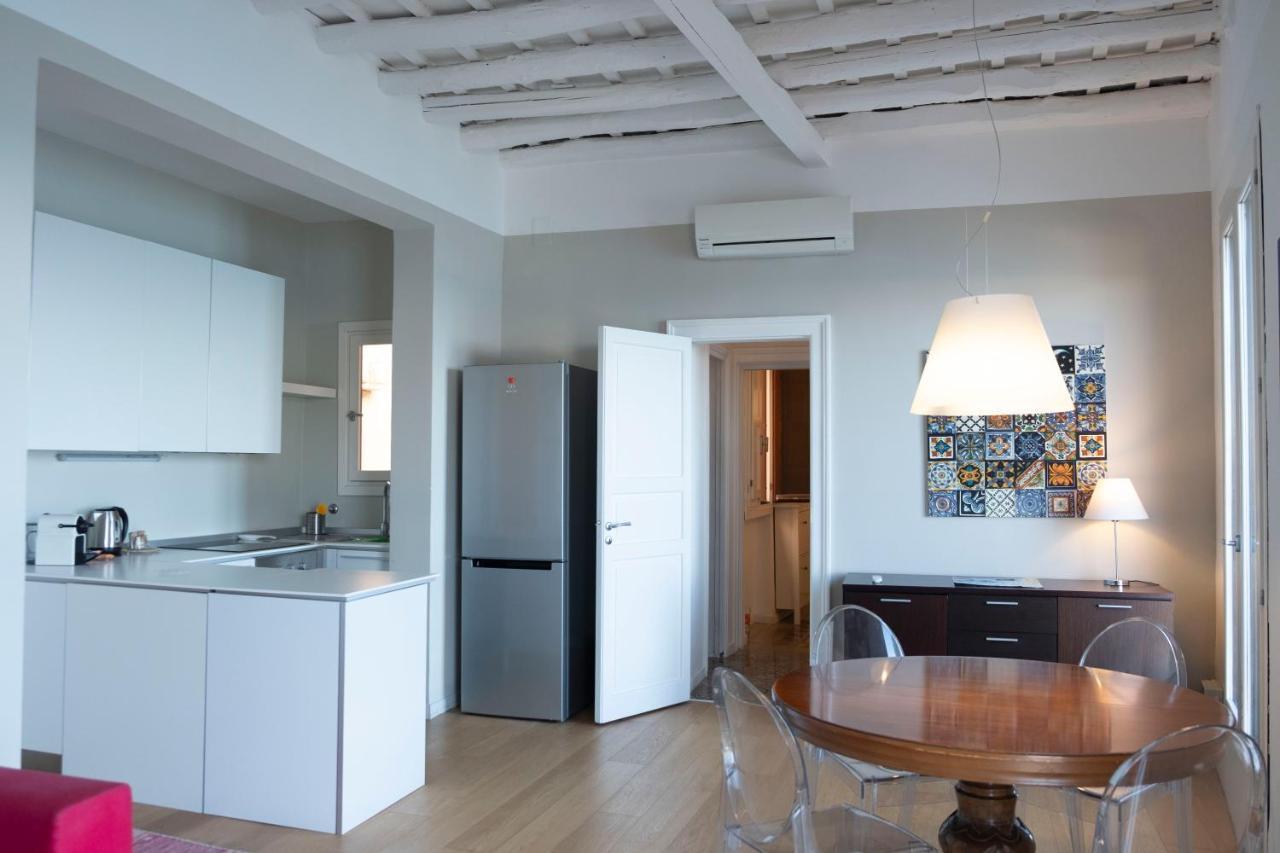 A Casa di Clara Apartment Trapani Bagian luar foto