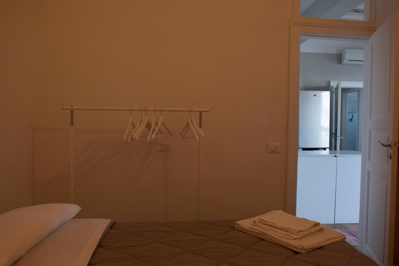 A Casa di Clara Apartment Trapani Bagian luar foto