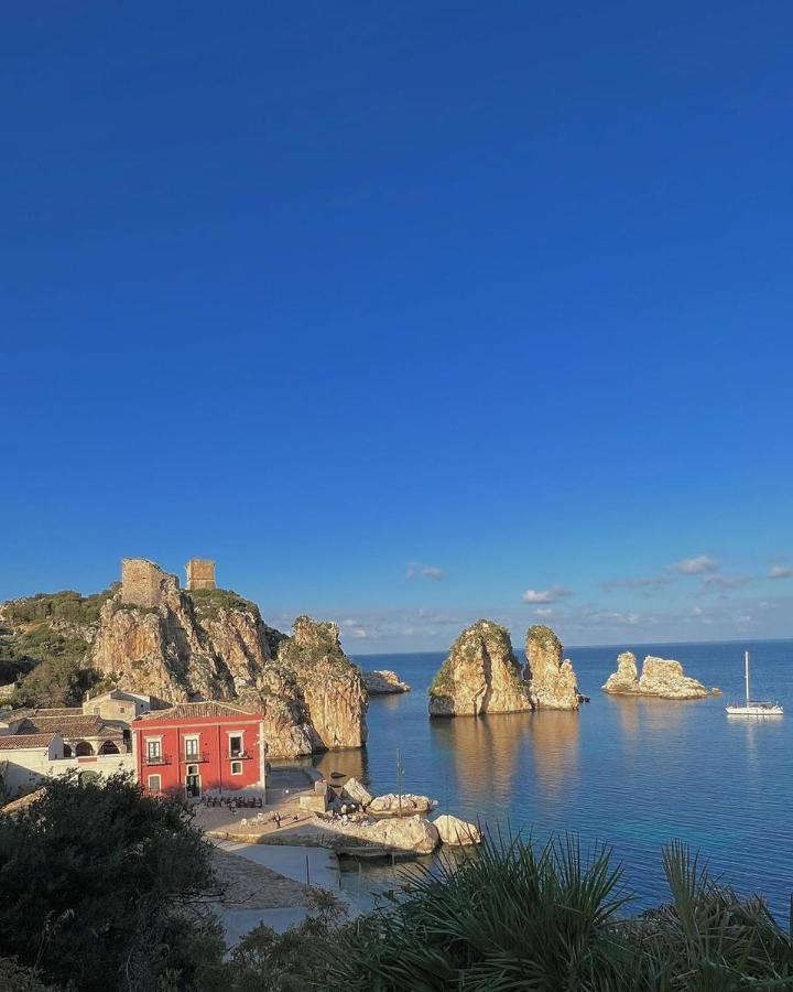 A Casa di Clara Apartment Trapani Bagian luar foto