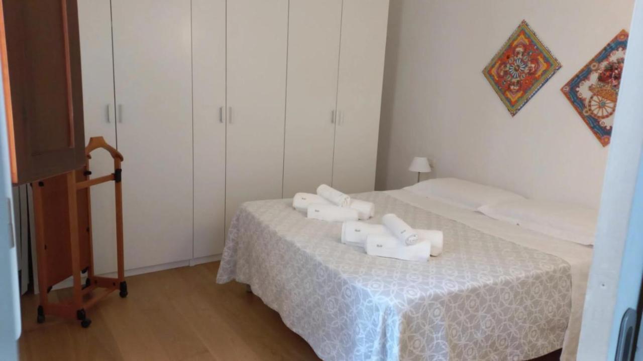 A Casa di Clara Apartment Trapani Bagian luar foto